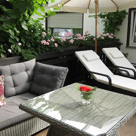 Weingut Franz Schaefer 4*