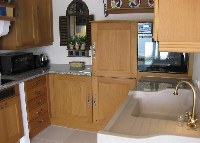 弗朗茨舍费尔酒庄旅馆 4* 巴特诺因阿尔-阿尔韦勒